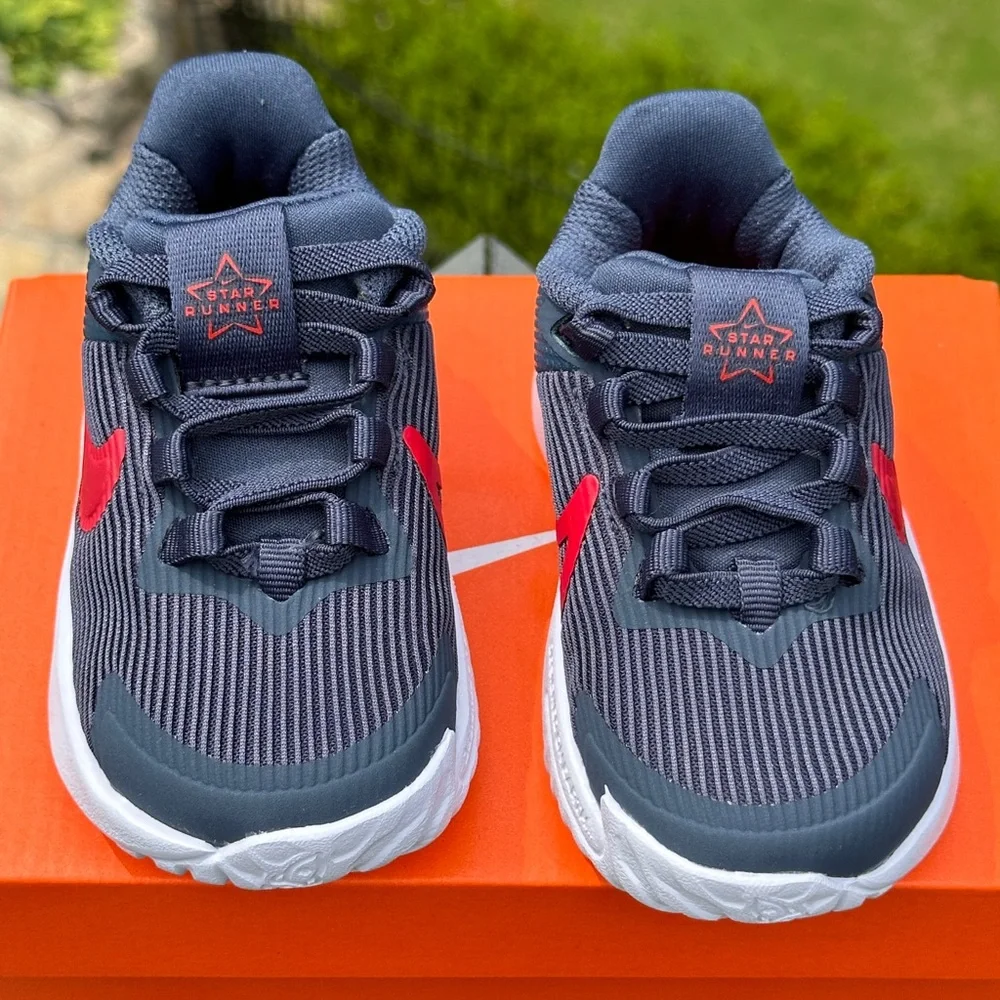 Nike Baby Toddler Unisex Navy Star Runner 4 NN Low Casual Sneaker 4C 5C NEW
